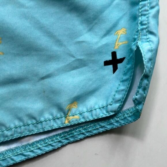 Tavik Modern Beach Culture Swim Trunks Mens L - Picture 2 of 9